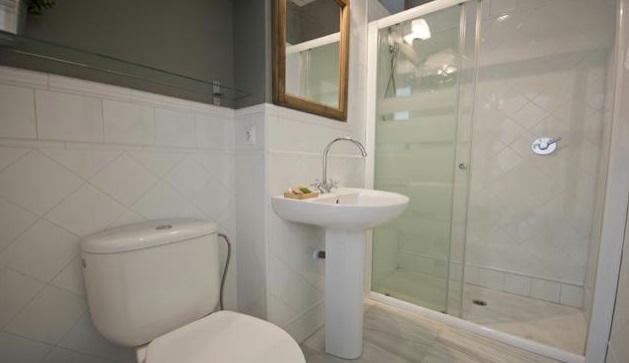 Apartamentos Almirante Hoyos Séville Extérieur photo
